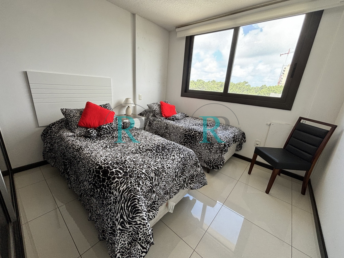 Apartamento ID.1484 - Venta apartamento 3 dormitorios