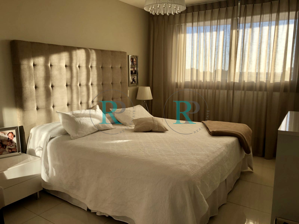 Apartamento ID.2230 - Excelente apartamento con vista 3 dormitorios Stradivarius 