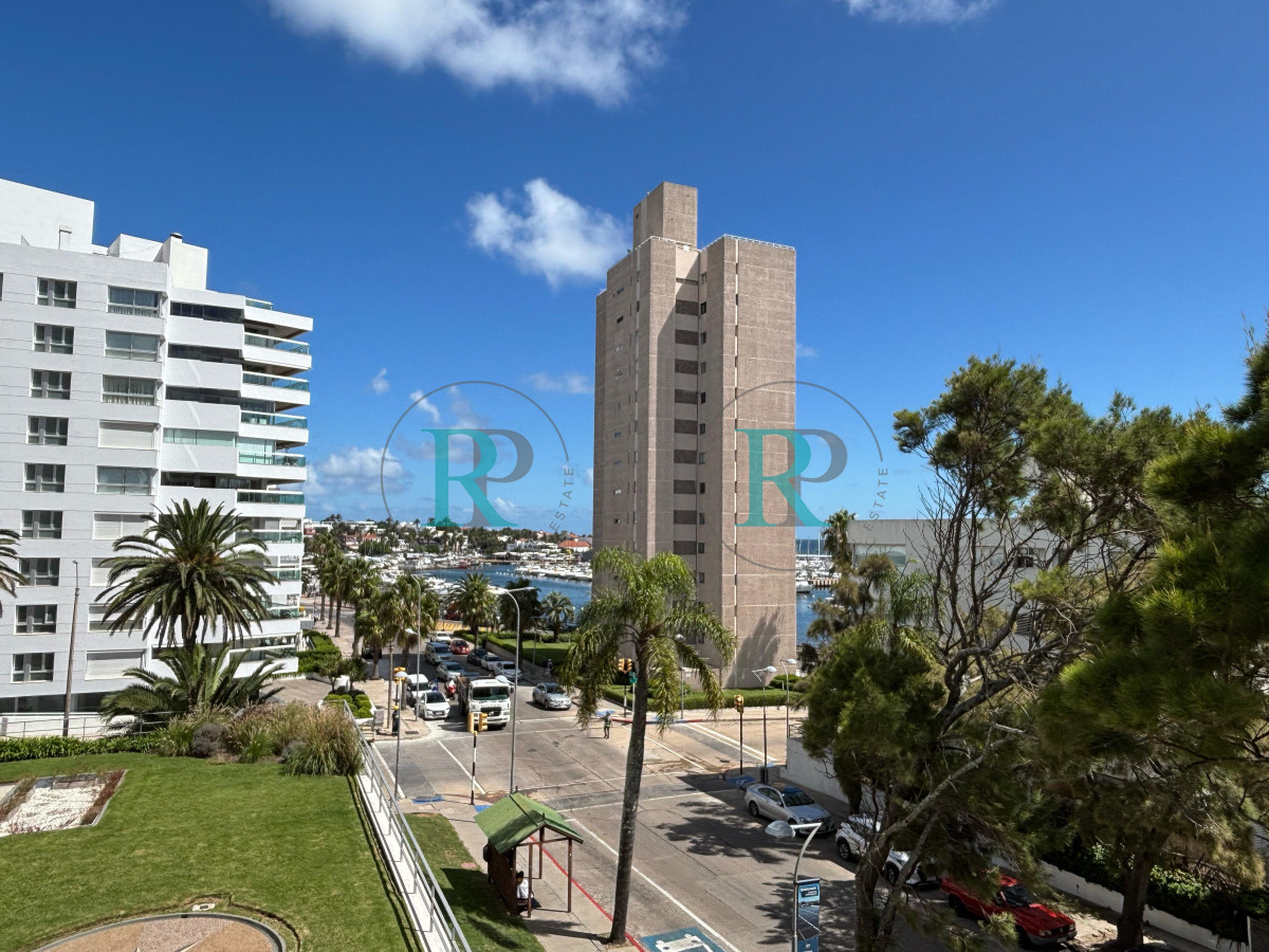Apartamento ID.1592 - hermoso apartamento en venta con vista al puerto