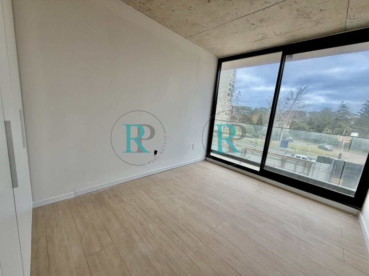 Apartamento ID.2820 - oportunidad en venta apartamento de 2 dormitorios esquinero Mansa Tower