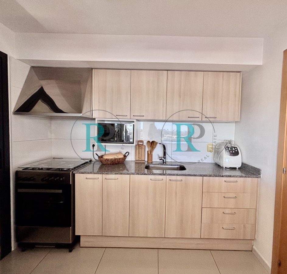 Apartamento ID.2748 - HERMOSO APARTAMENTO ESQUINERO DE 3 DORMITORIOS EN VENTA
