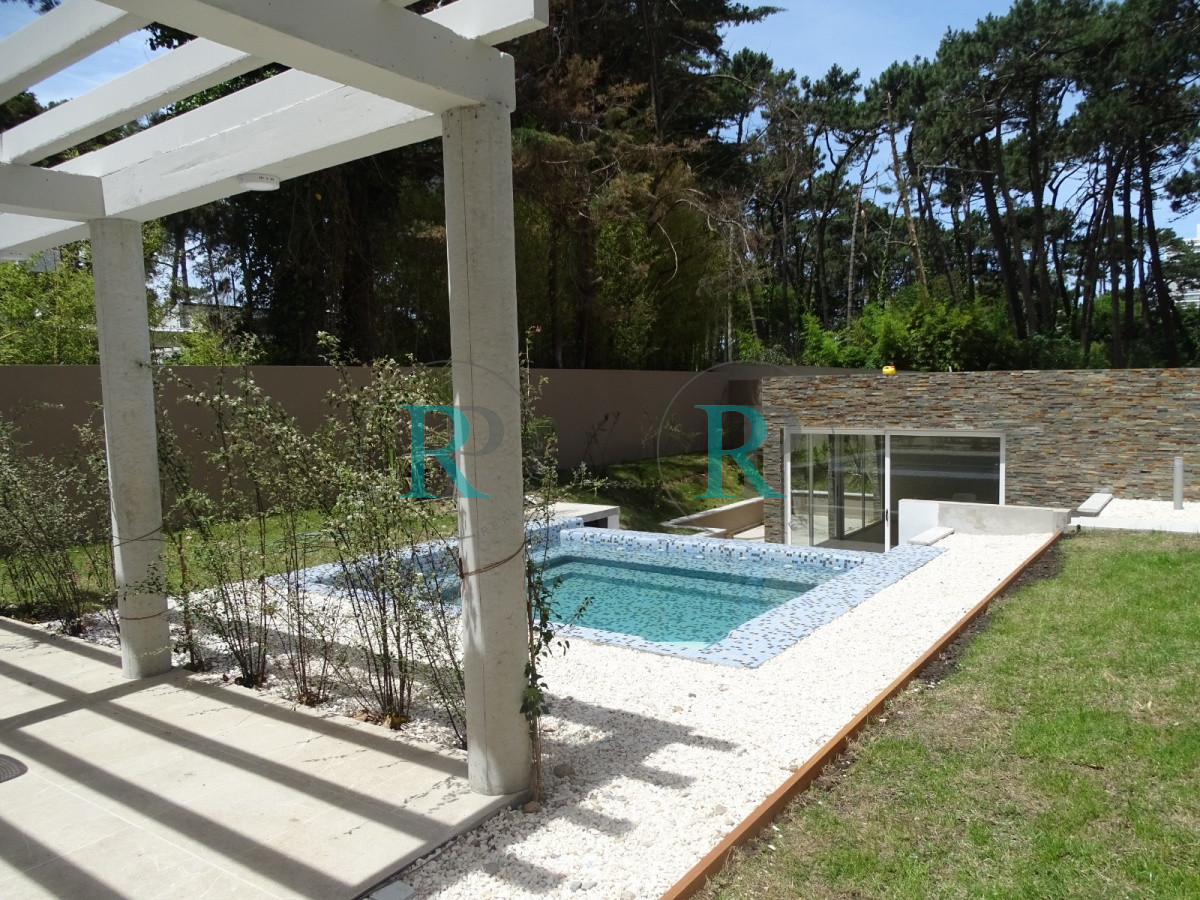 Apartamento ID.1542 - Venta  apartamento moderno 1 dormitorio Stradivarius