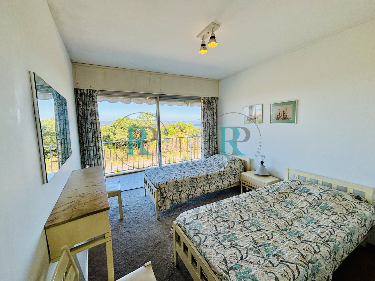 Apartamento ID.2535 - nuevo ingreso! apartamento en venta de 3 dormitorios en primera línea 