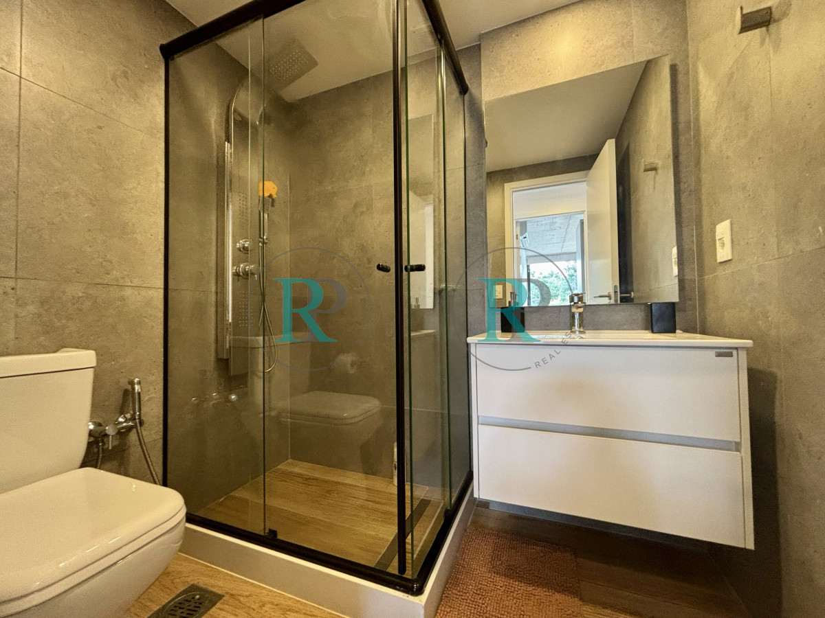 Apartamento ID.2301 - Excelente apartamento esquinero 2 dormitorios en venta 