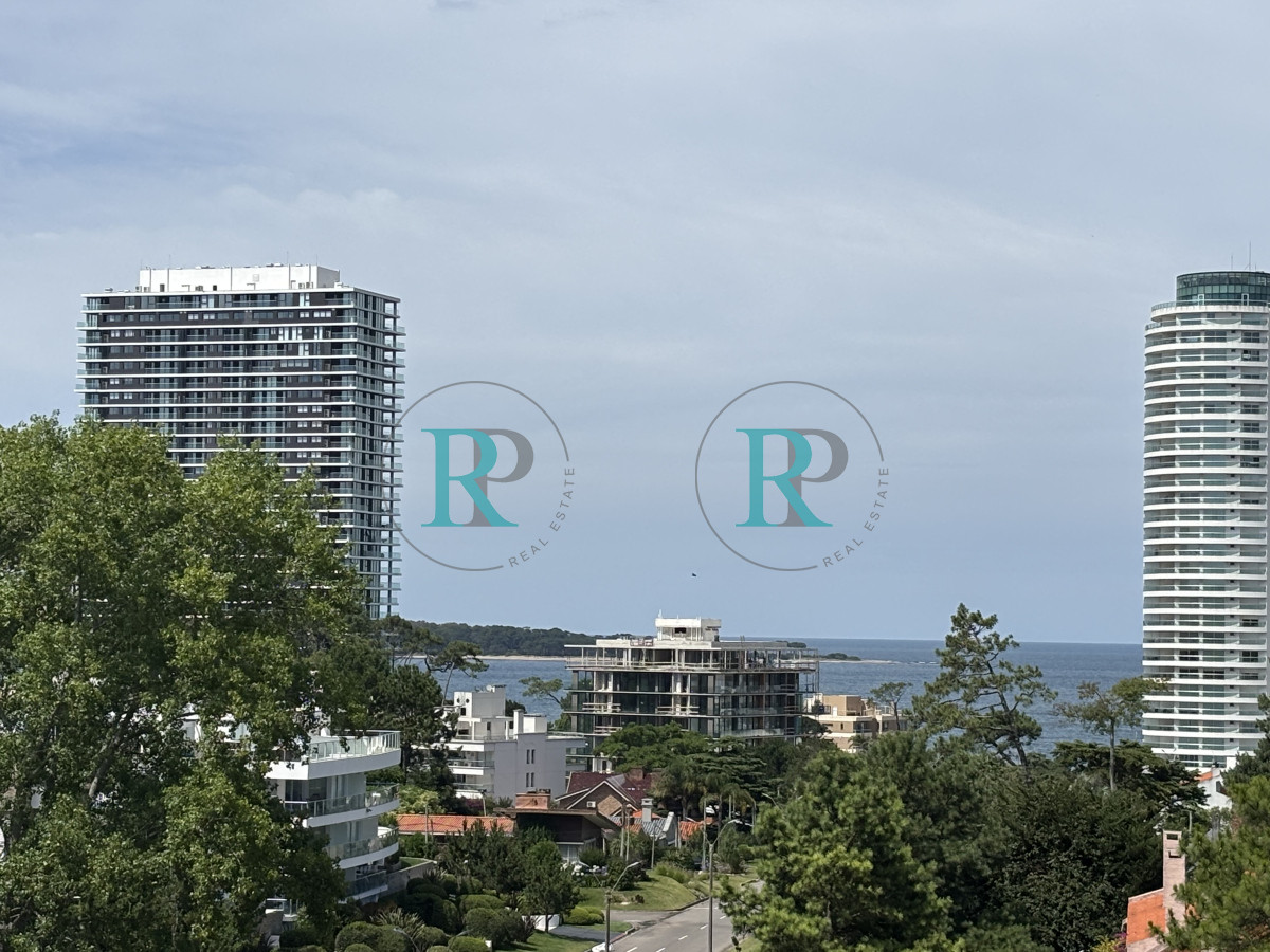 Apartamento ID.2223 - Apartamento de 2  dormitorios en venta vista al mar
