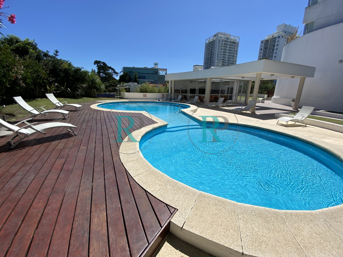 Apartamento ID.2673 - apartamento en venta de 3 dormitorios con vista