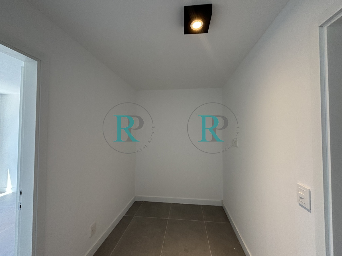Apartamento ID.1041 - VENTA  apartamento moderno1 dorm y medio