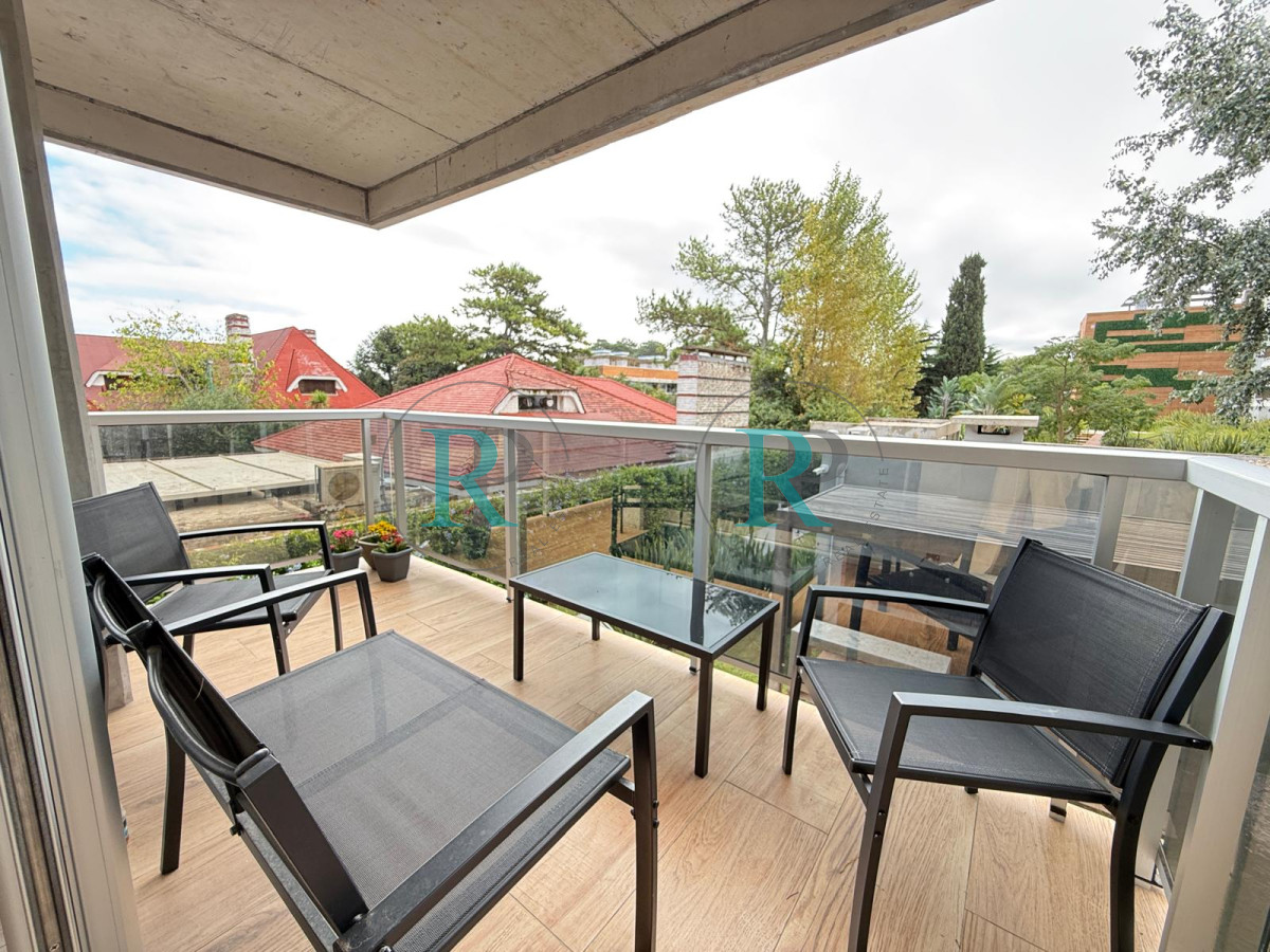 Apartamento ID.2423 - HERMOSO APARTAMENTO ESQUINERO 2 DORMITORIOS EN VENTA 