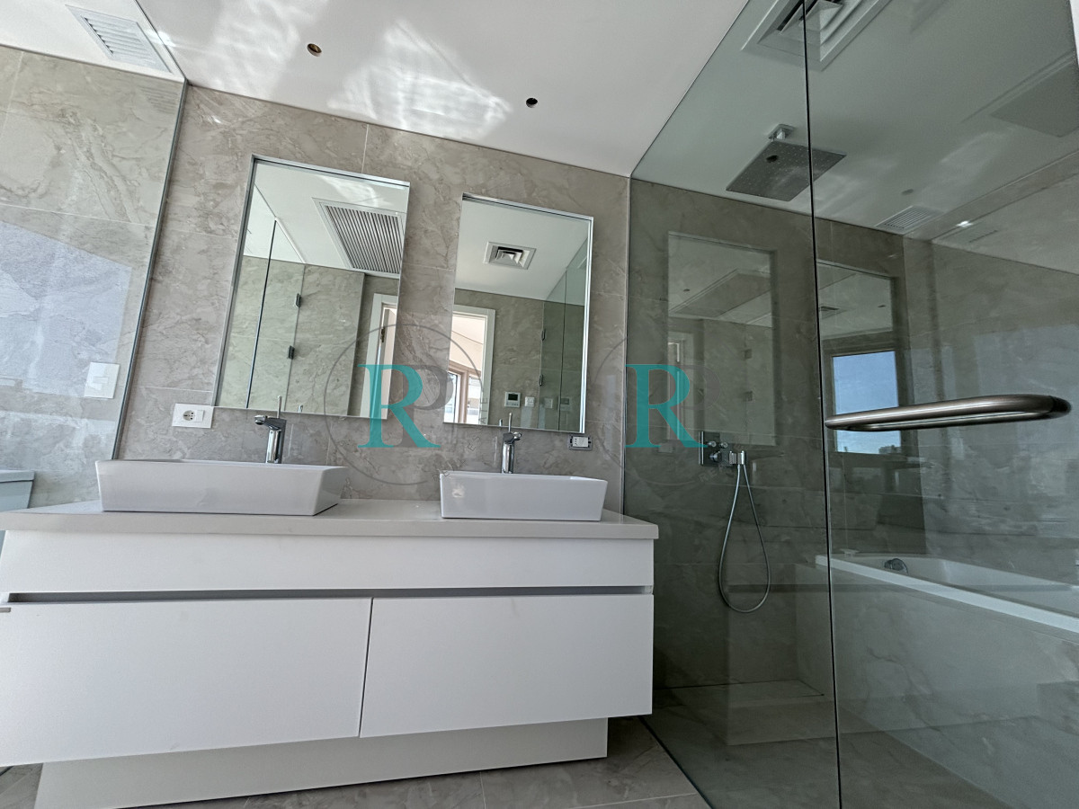 Apartamento ID.2163 - ESPECTACTULAR APARTAMENTO EN VENTA TRUMP TOWER- OPORTUNIDAD!