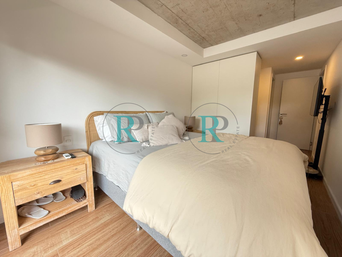 Apartamento ID.2423 - HERMOSO APARTAMENTO ESQUINERO 2 DORMITORIOS EN VENTA 