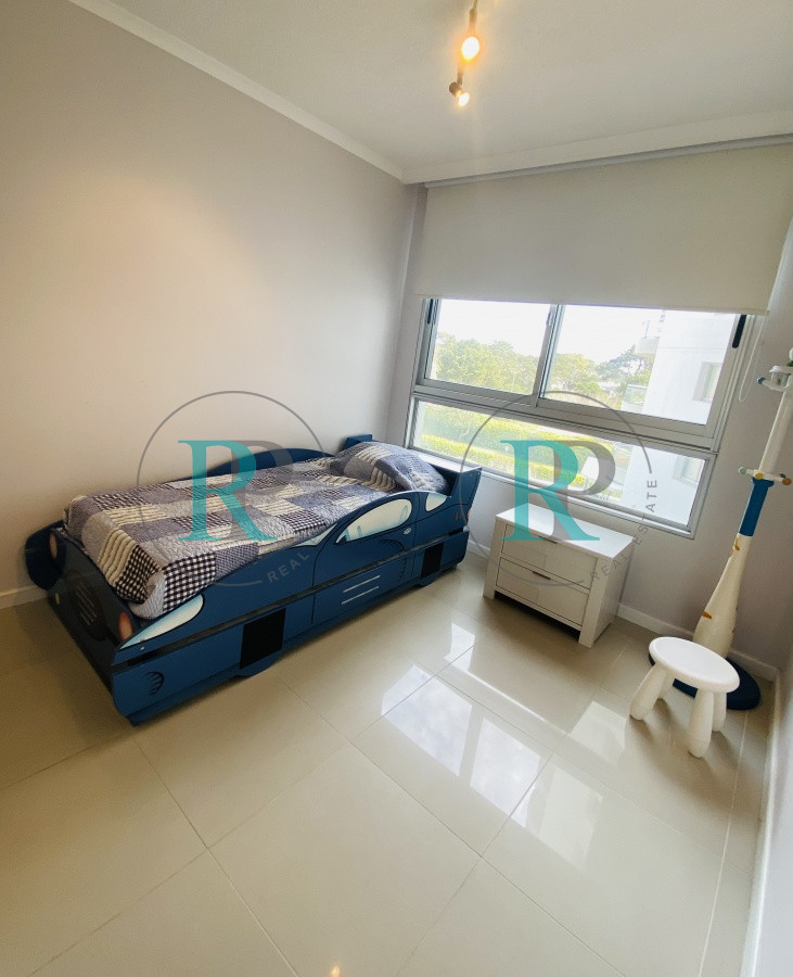 Apartamento ID.453 - APARTAMENTO 3 DORMITORIOS Y DEPENDENCIA EN VENTA