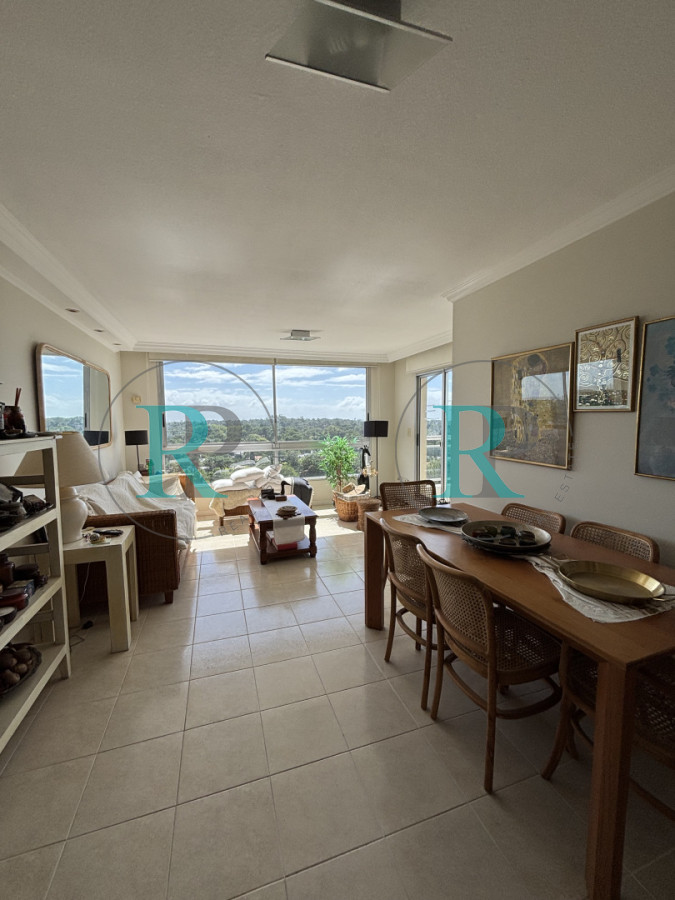 Apartamento ID.2673 - apartamento en venta de 3 dormitorios con vista