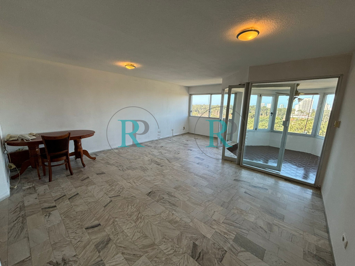 Apartamento ID.2046 - Apartamento de 3 dormitorios en venta
