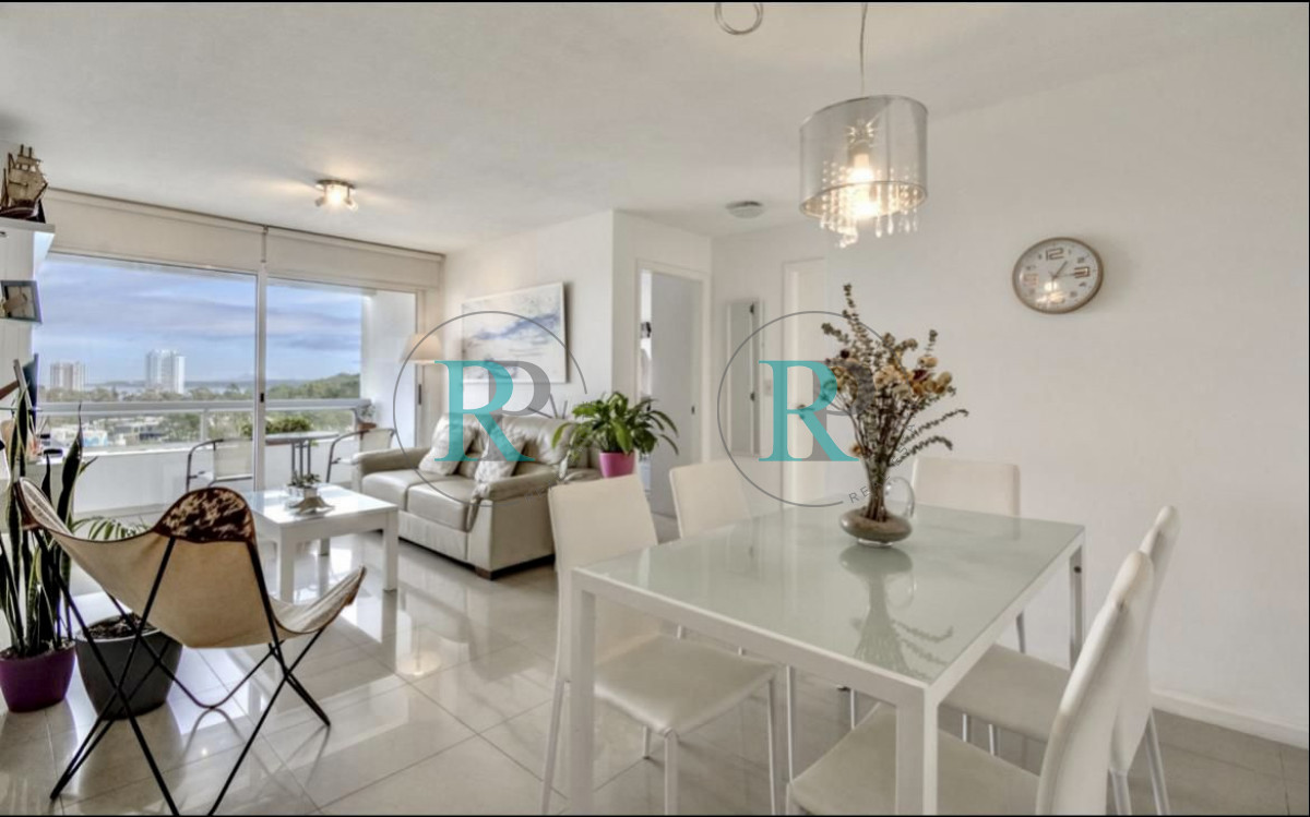 Apartamento ID.2251 - Excepcional apartamento de 2 dormitorios