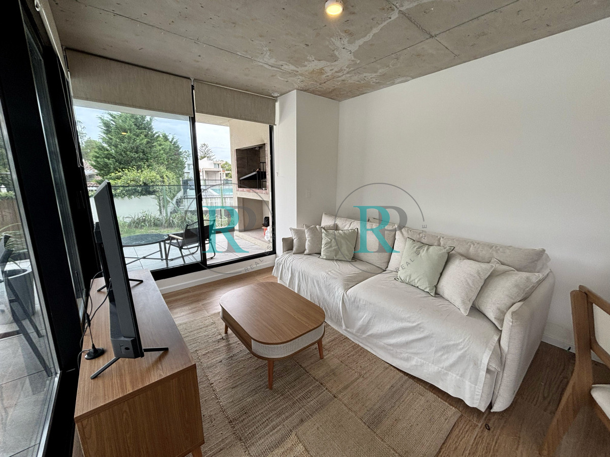 Apartamento ID.2301 - Excelente apartamento esquinero 2 dormitorios en venta 