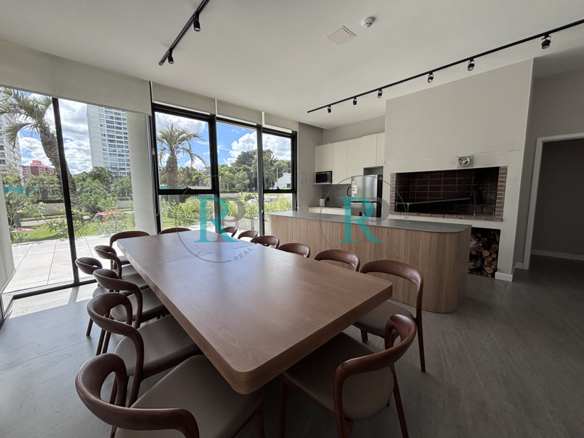 Apartamento ID.2738 - EXCLUSIVO APARTAMENTO EN VENTA DE 3 DORMITORIOS 