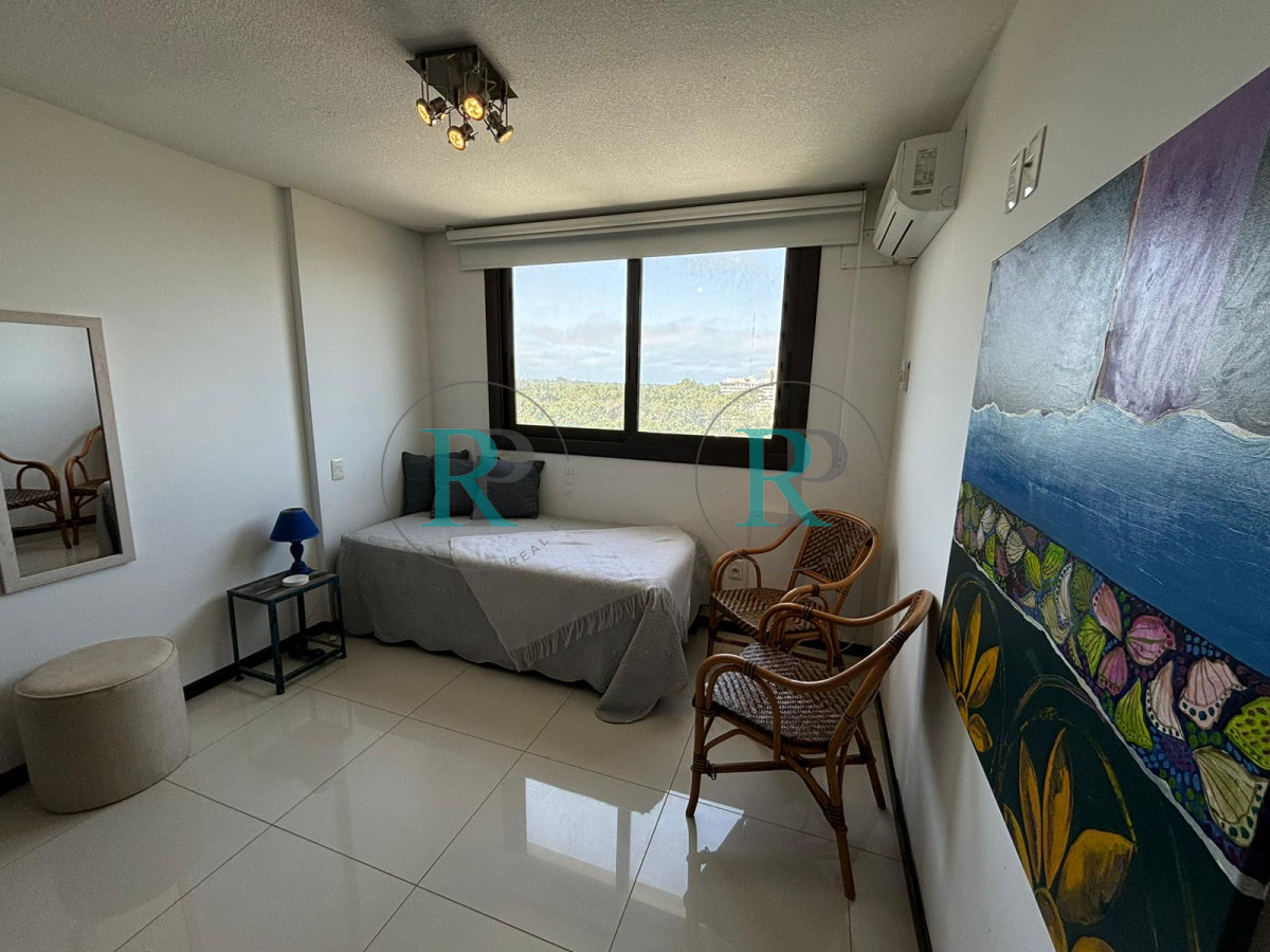 Apartamento ID.2072 - APARTAMENTO 3 DORMITORIOS EN VENTA STRADIVARIUS