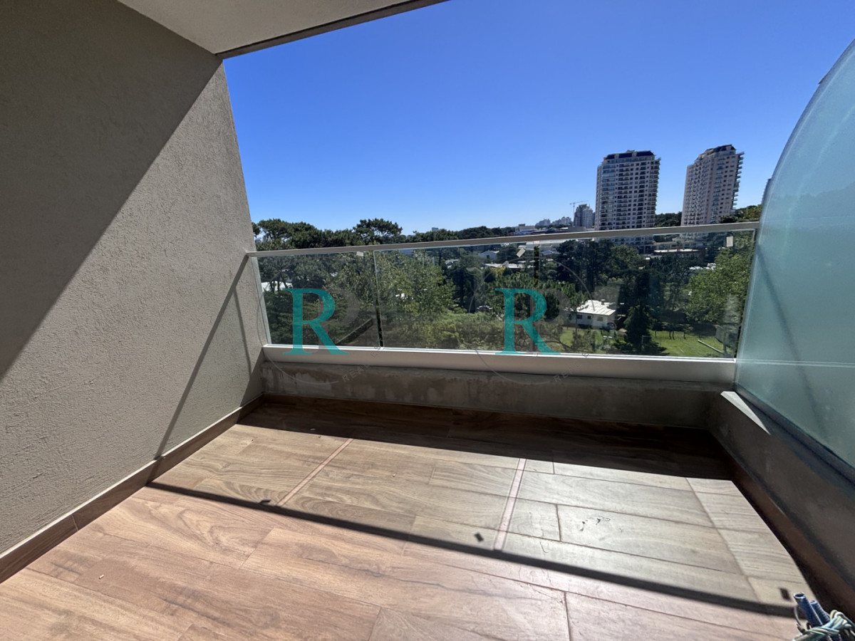 Apartamento ID.2023 - Apartamento 2 dormitorios  a estrenar en una privilegiada ubicación.