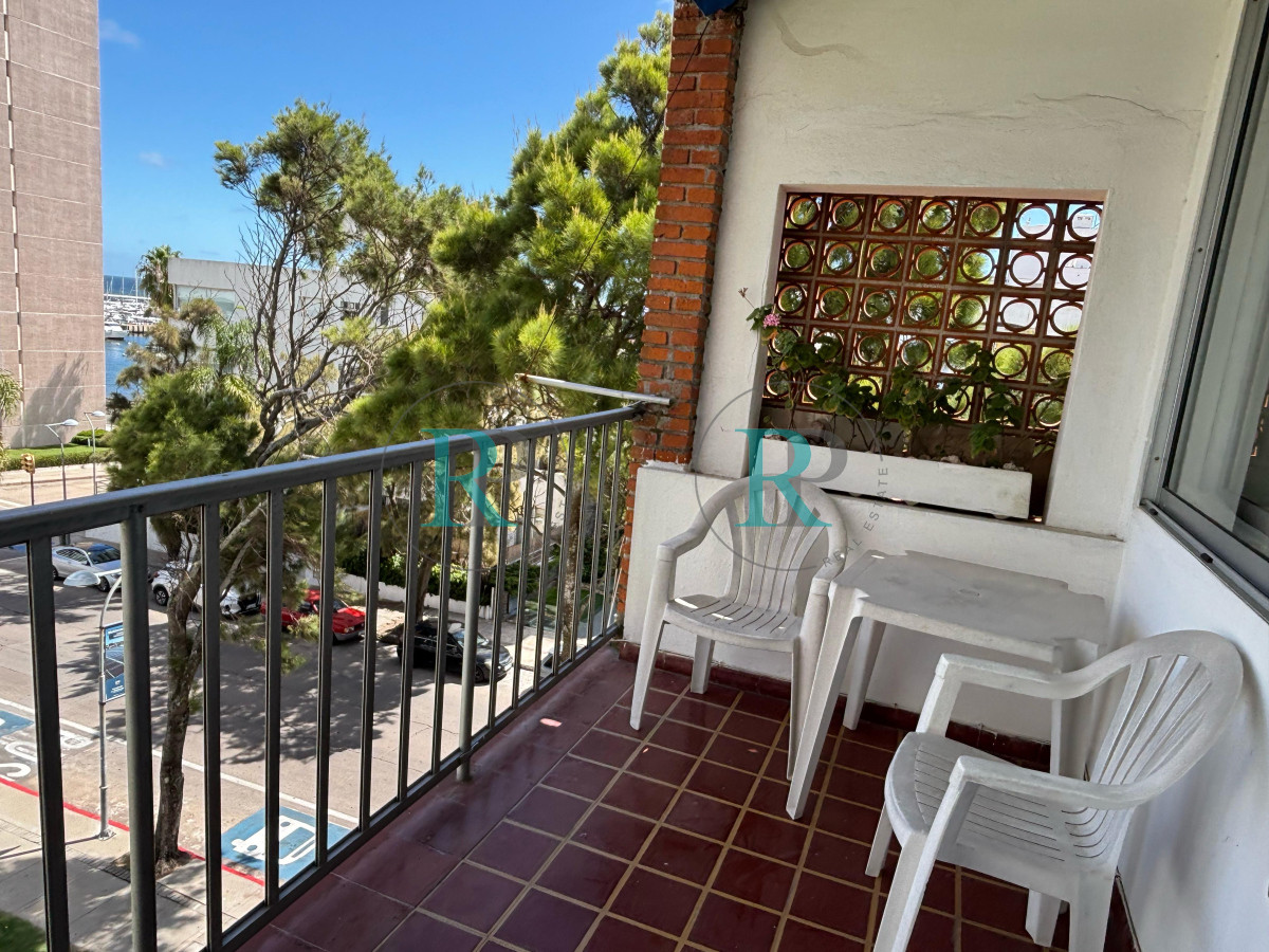 Apartamento ID.1592 - hermoso apartamento en venta con vista al puerto