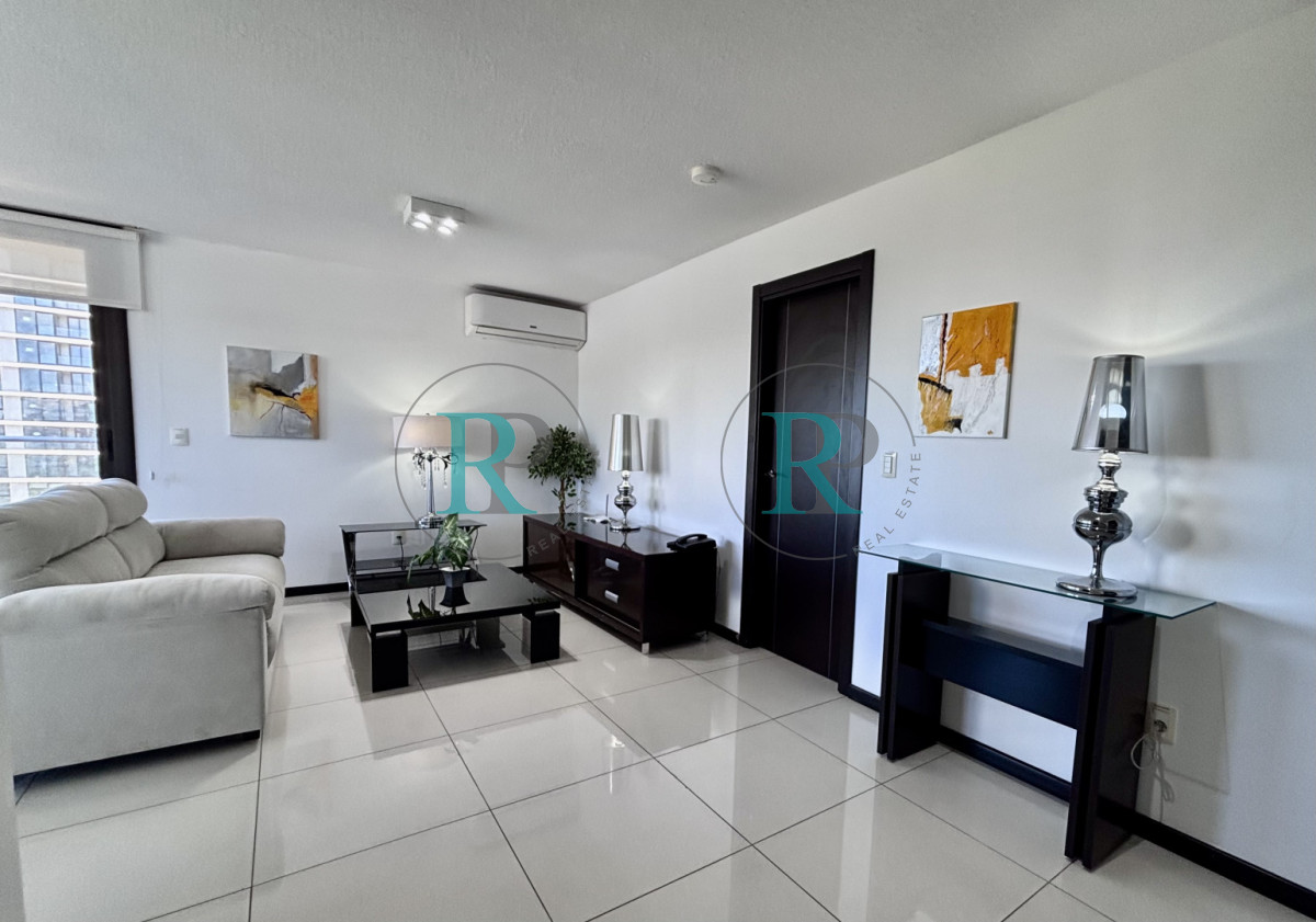 Apartamento ID.1484 - Divino apartamento en venta de 3 dormitorios