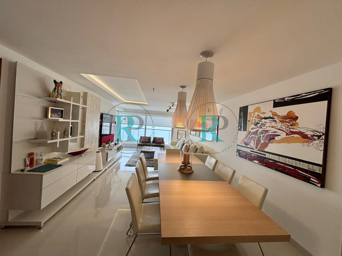 Apartamento ID.2317 - Espectacular apartamento de 3 dormitorios en venta