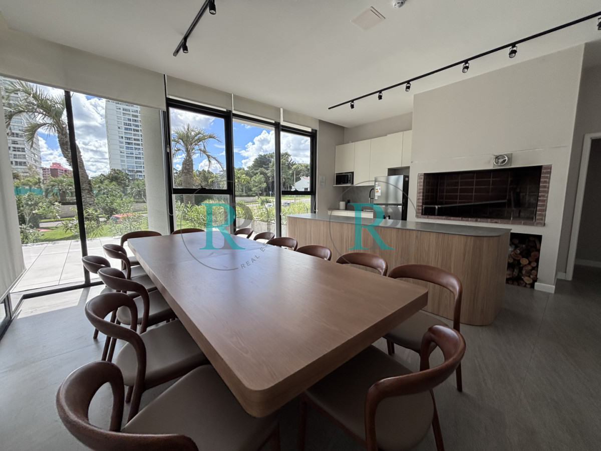 Apartamento ID.2738 - EXCLUSIVO APARTAMENTO EN VENTA DE 3 DORMITORIOS 