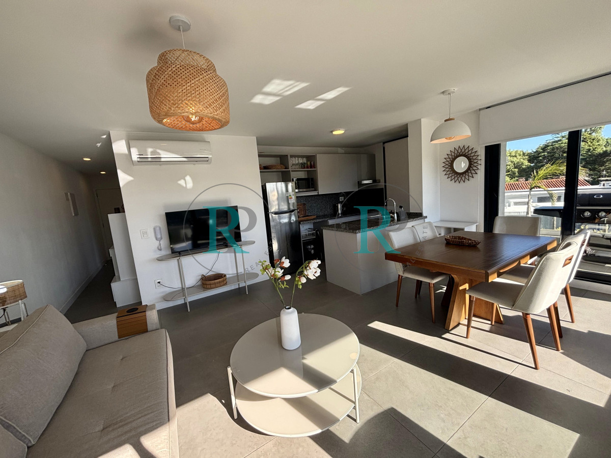 Apartamento ID.2231 - Excelente apartamento 2 dormitorios View