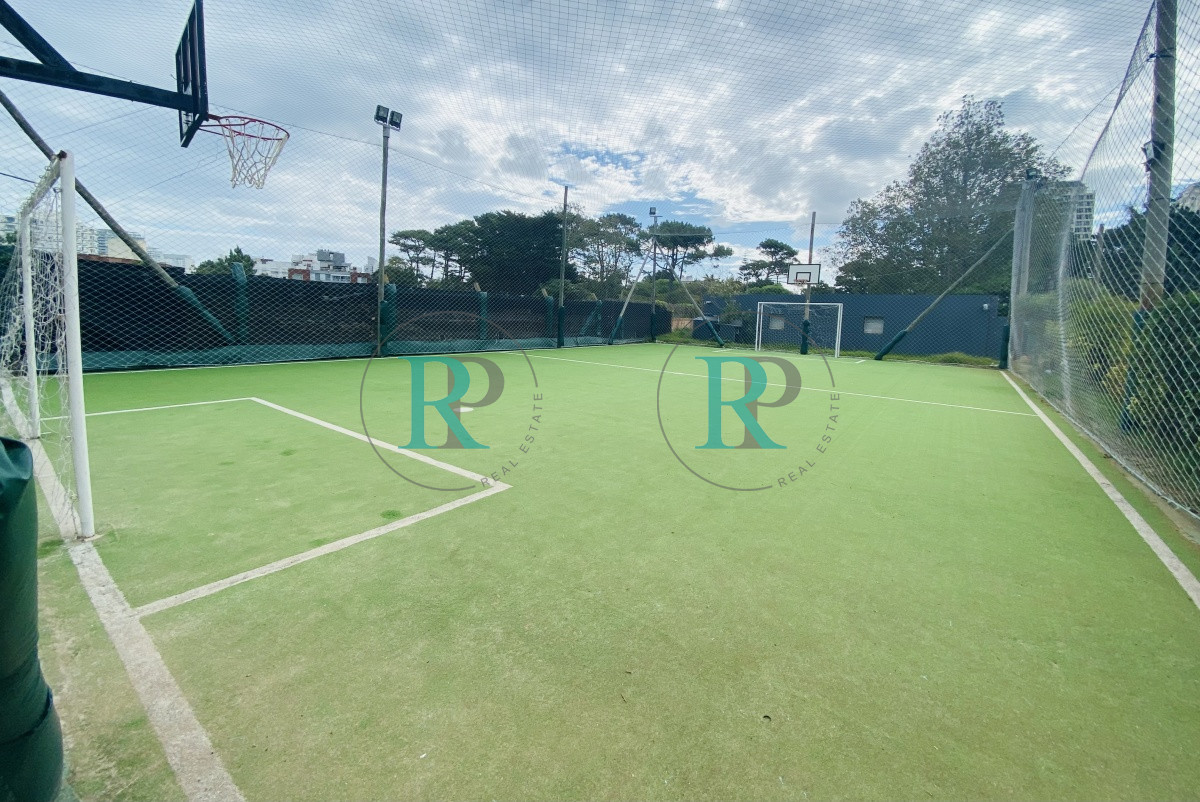 Apartamento ID.453 - APARTAMENTO 3 DORMITORIOS Y DEPENDENCIA EN VENTA