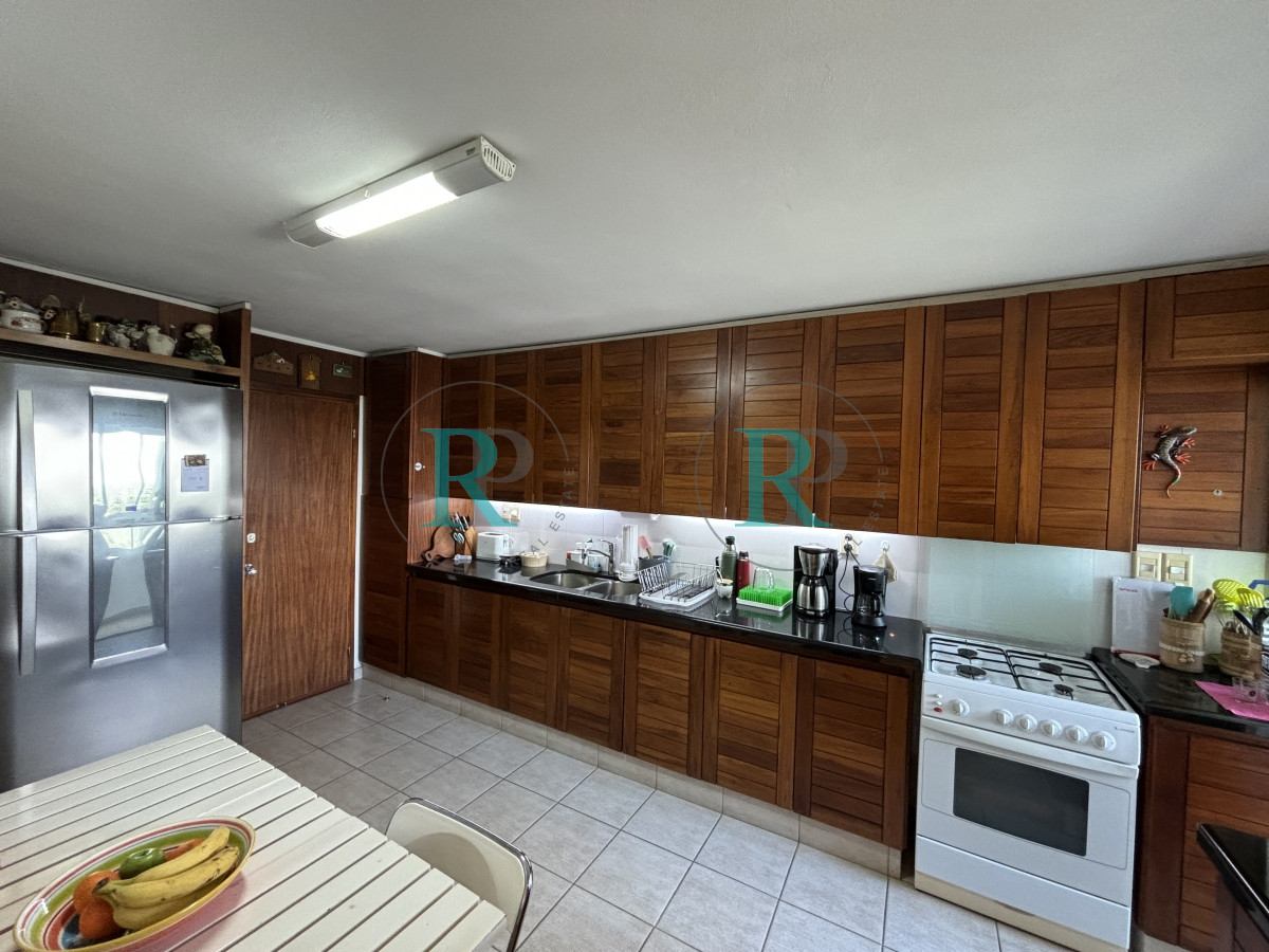 Apartamento ID.1679 - Hermoso y amplio apartamento de 3 dormitorios y dependencia Roosevelt Center