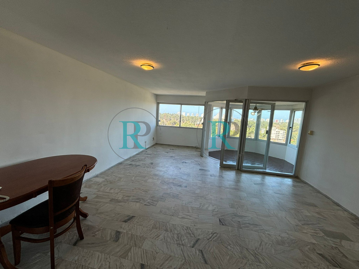 Apartamento ID.2046 - Apartamento de 3 dormitorios en venta