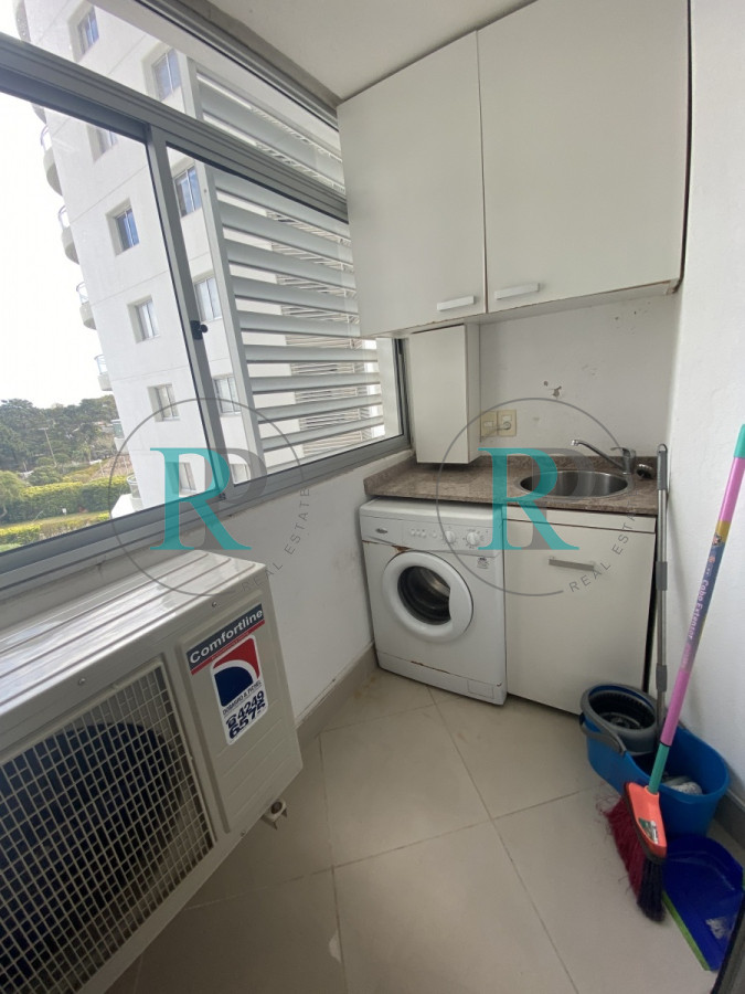 Apartamento ID.453 - APARTAMENTO 3 DORMITORIOS Y DEPENDENCIA EN VENTA