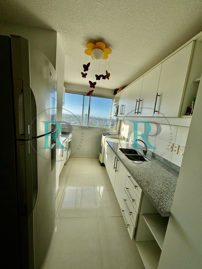 Apartamento ID.2152 - OPORTUNIDAD EN VENTA 2 DORMITORIOS SUMMER TOWER