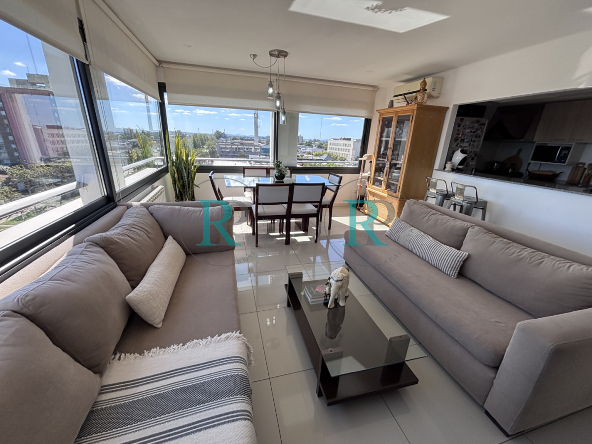 Apartamento ID.2748 - HERMOSO APARTAMENTO ESQUINERO DE 3 DORMITORIOS EN VENTA