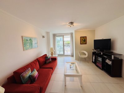 HERMOSO APARTAMENTO 3 DORMITORIOS EN VENTA