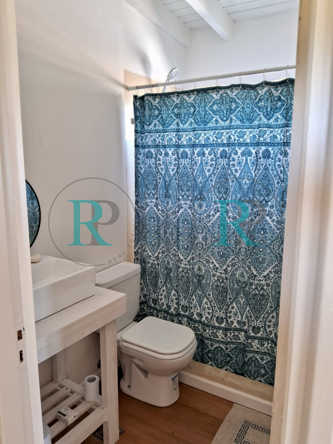 Casa ID.2335 - EXCELENTE CASA EN BARRIO PRIVADO 2 DORMITORIOS EN VENTA 