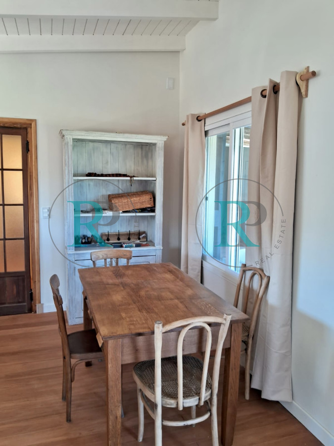 Casa ID.2335 - EXCELENTE CASA EN BARRIO PRIVADO 2 DORMITORIOS EN VENTA 