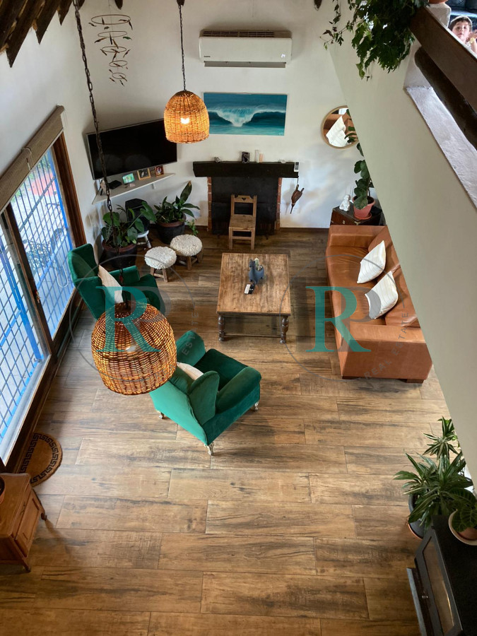 Casa ID.817 - OPORTUNIDAD!!! DIVINA CASA EN PINARES PUNTA DEL ESTE
