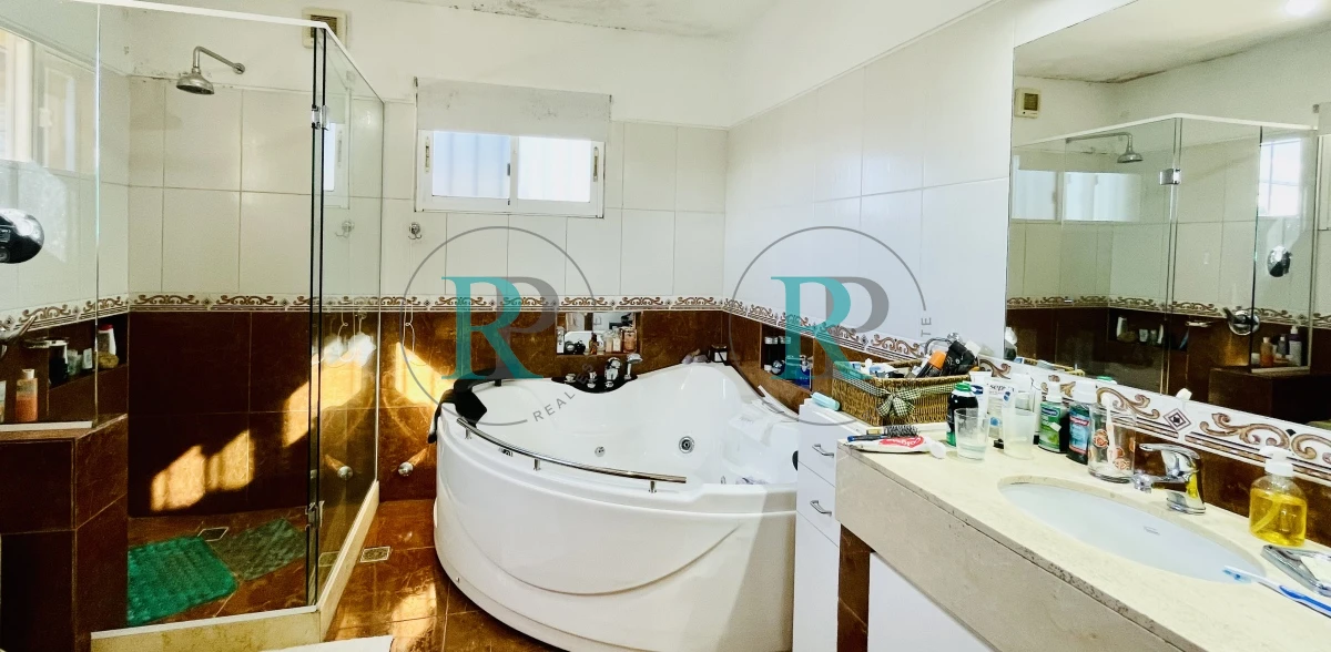 Casa ID.1026 -  DIVINA CASA DE 4 DORMITORIOS