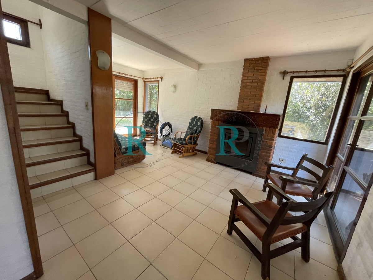 Casa ID.1303 - hermosa casa de 5 dormitorios