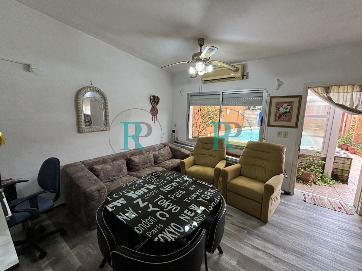 Casa ID.2069 - casa en venta en San Carlos 3 dormitorios.