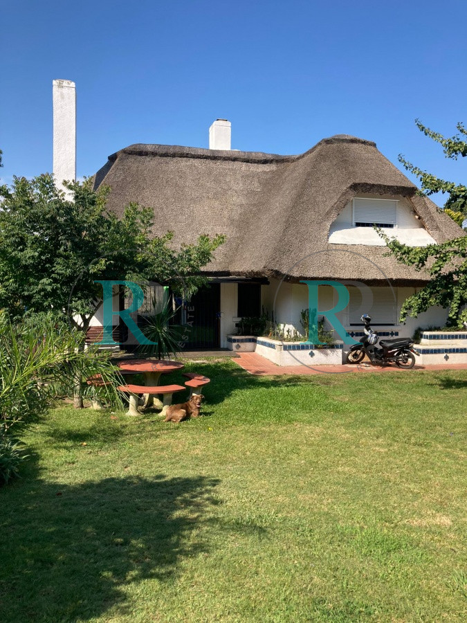 Casa ID.817 - OPORTUNIDAD!!! DIVINA CASA EN PINARES PUNTA DEL ESTE