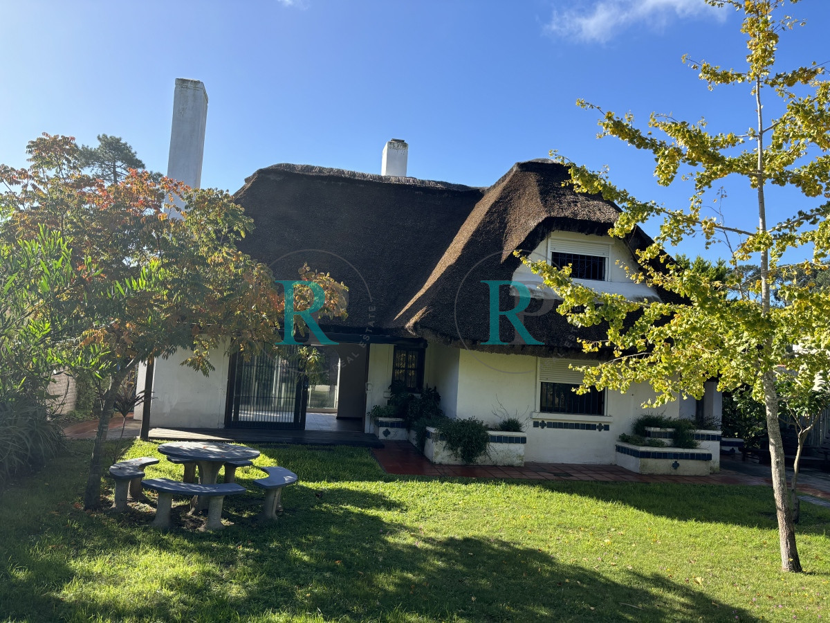 Casa ID.817 - OPORTUNIDAD!!! DIVINA CASA EN PINARES PUNTA DEL ESTE