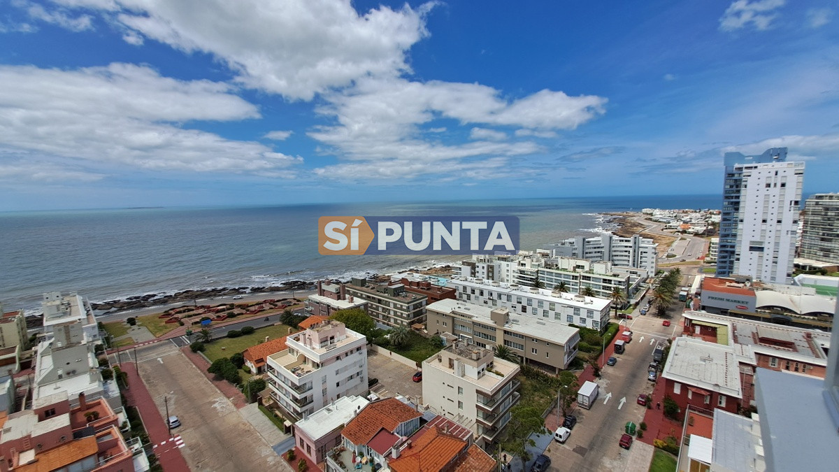 Apartamento de dos dormitorio mas servicio en Punta del Este,  - SPT6431A