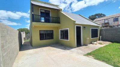 Casa En Venta - Zona El Chorro