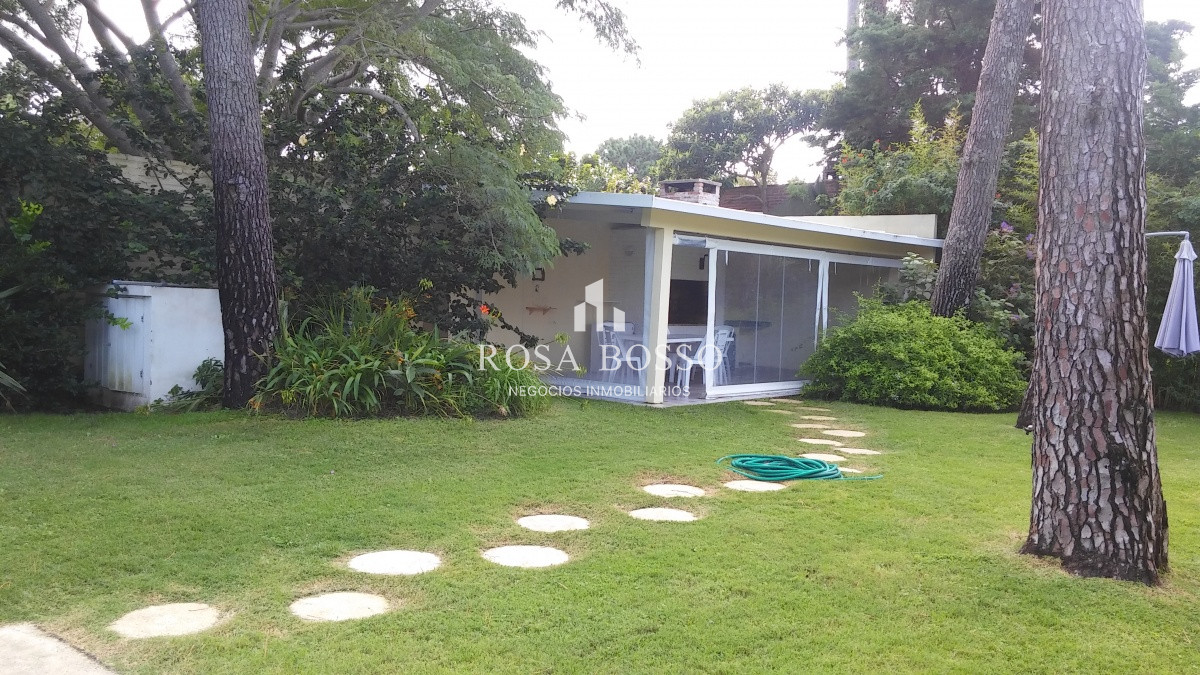 Apartamento ID.9119 - Casa Venta 4 dormitorios Punta del Este Mansa 