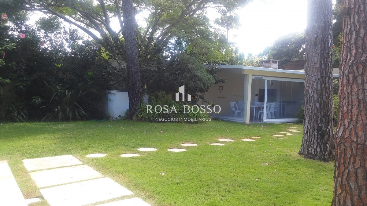 Apartamento ID.9119 - Casa Venta 4 dormitorios Punta del Este Mansa 
