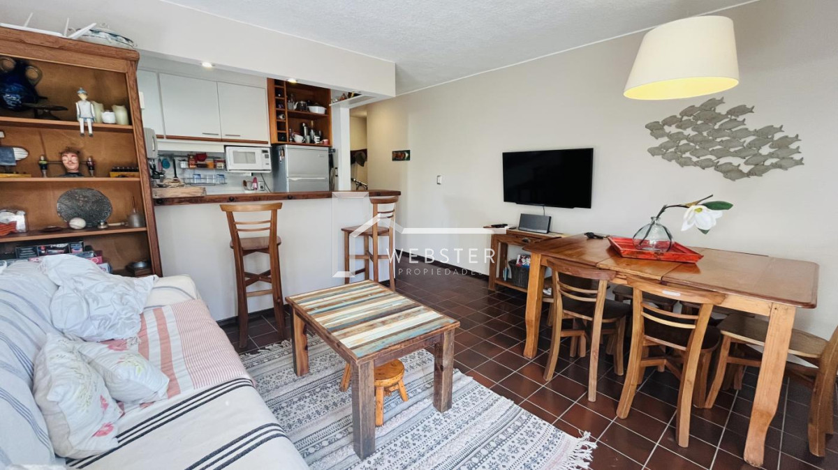 Apartamento ID.2229 - Apartamento en Venta Zona Aidy Grill -  Ref : 7113
