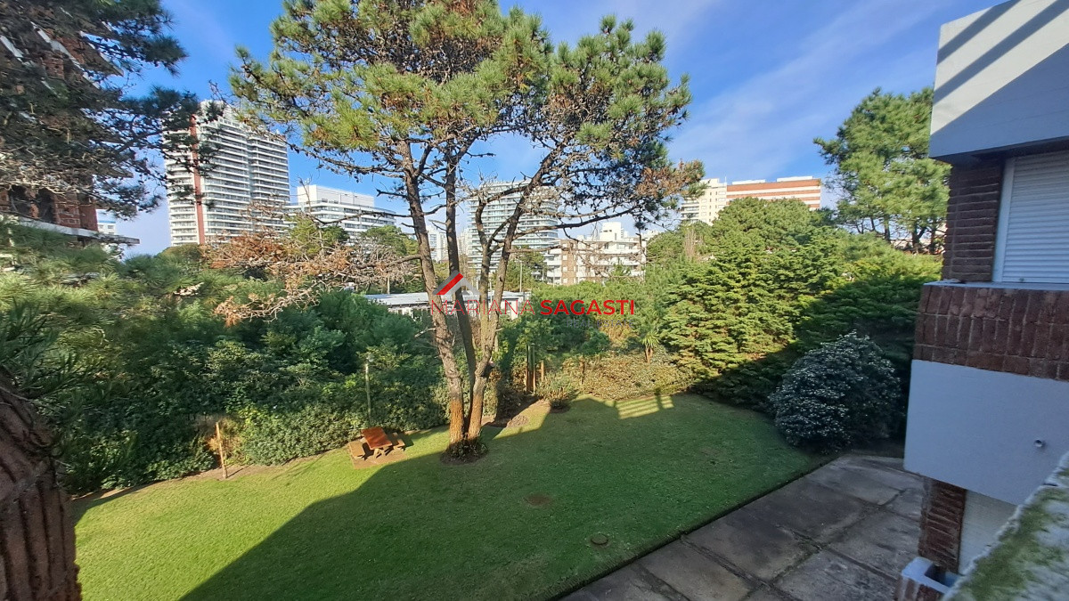 Apartamento ID.3794 - Apartamento en Aidy Grill- Punta del Este. Ref. 3968