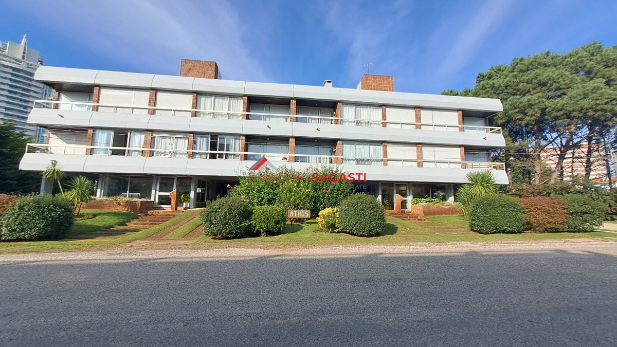 Apartamento ID.3794 - Apartamento en Aidy Grill- Punta del Este. Ref. 3968