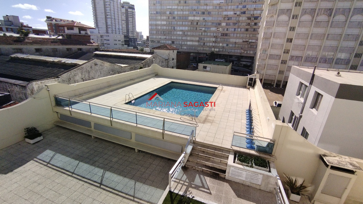 Apartamento ID.3791 - Amplio y luminoso apartamento EN VENTA - Zona Península Ref. 5109